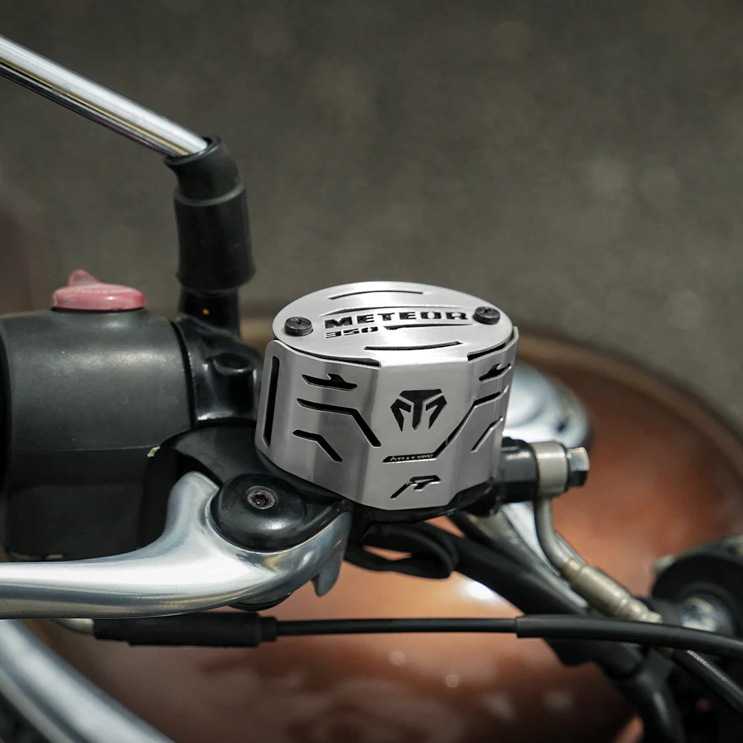FRONT MASTER CYLINDER GUARD FOR METEOR 350