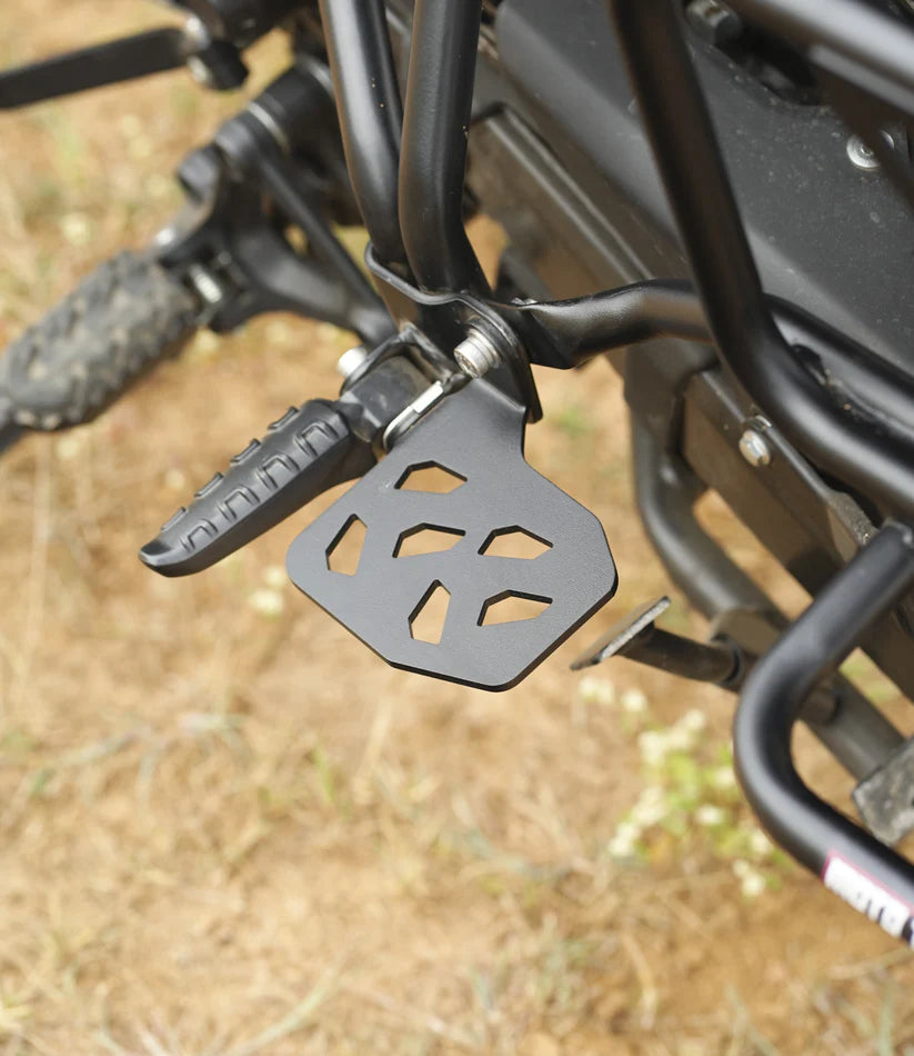 FOOTREST SET FOR GUERRILLA 450