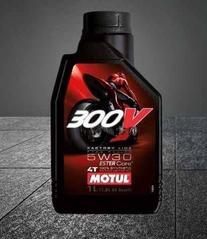 Motul 300 V 15W50 Motorcycle Engine Oil 1L