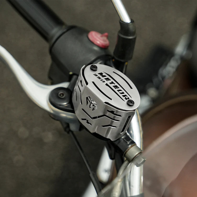 FRONT MASTER CYLINDER GUARD FOR METEOR 350
